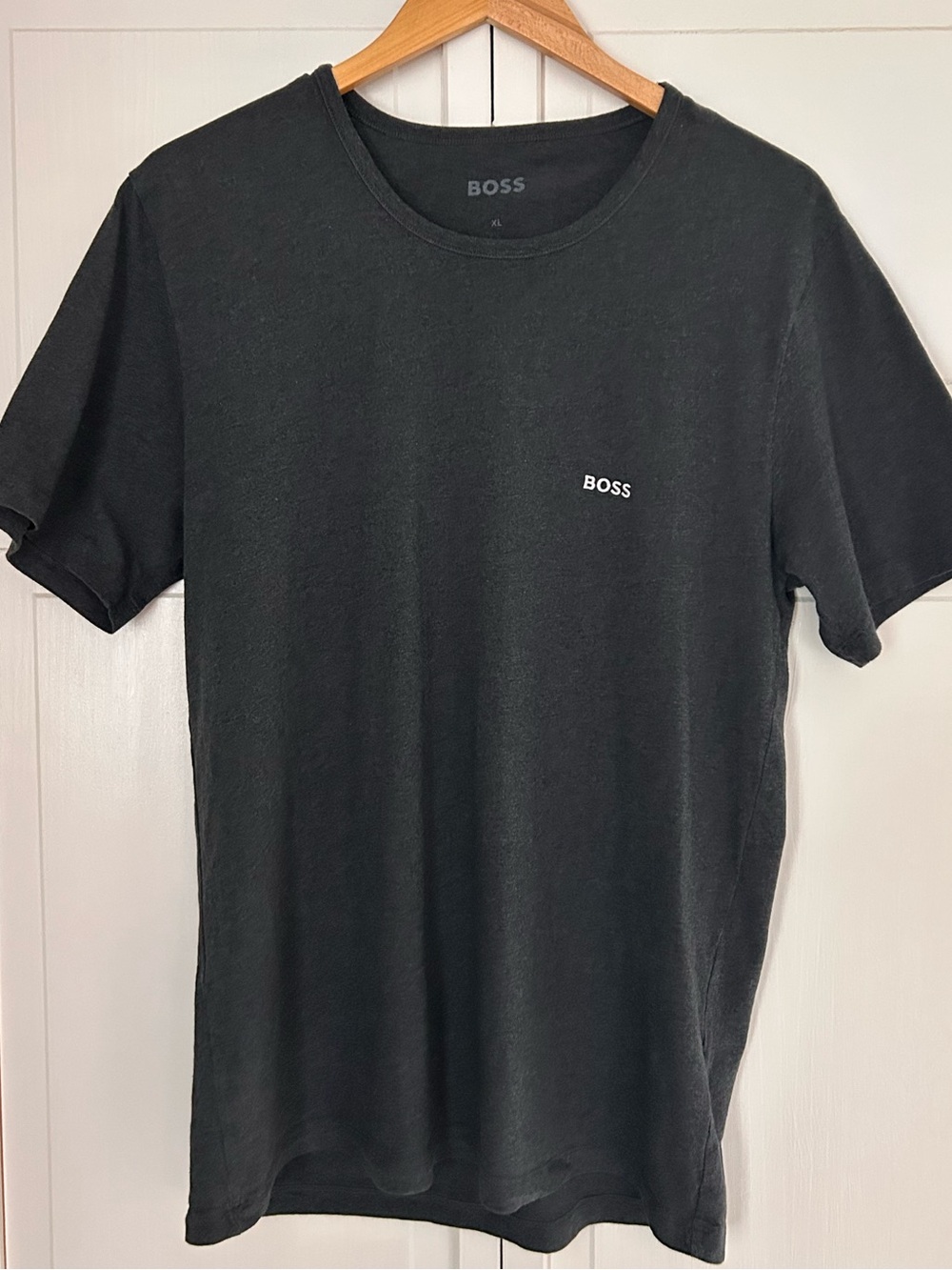 Hugo Boss Men’s Size XL Short Sleeve Classic Crew Neck Tee - Picture 2 of 8